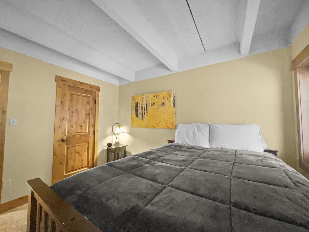 SkyRun - Copper Mountain Resort Vacation Condos