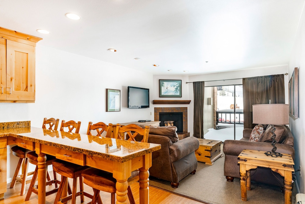 The Loft at Mountain Village by All Seasons Resort Lodging