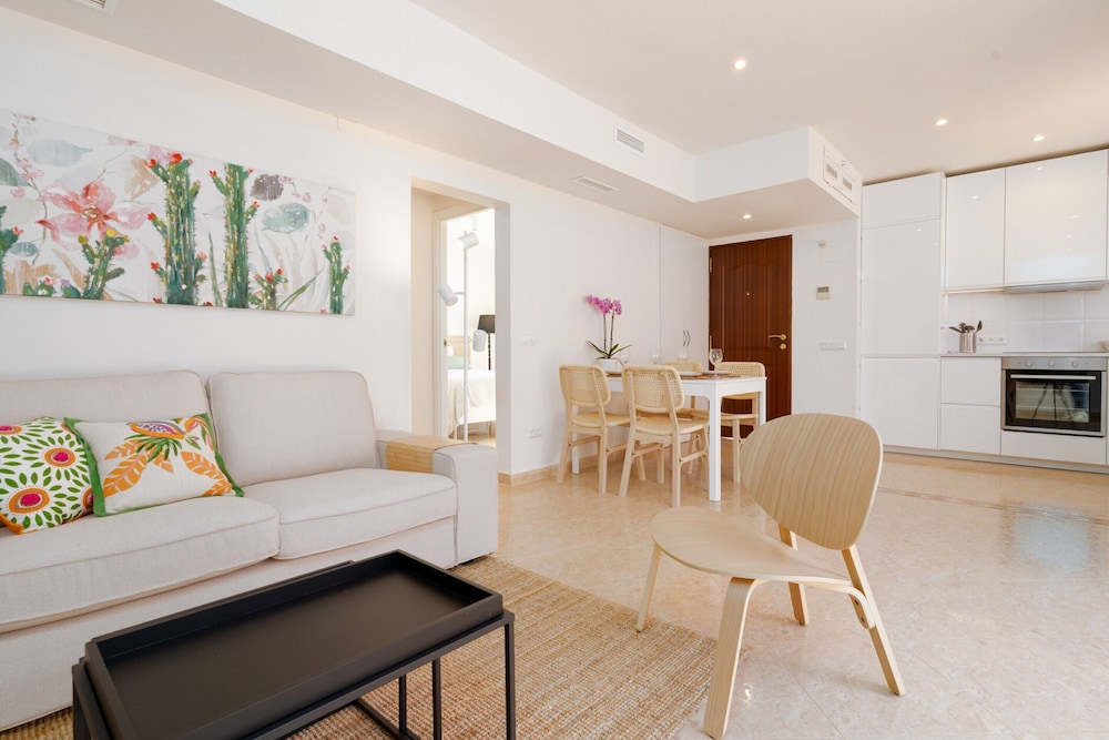 House in Marbella Near Beaches