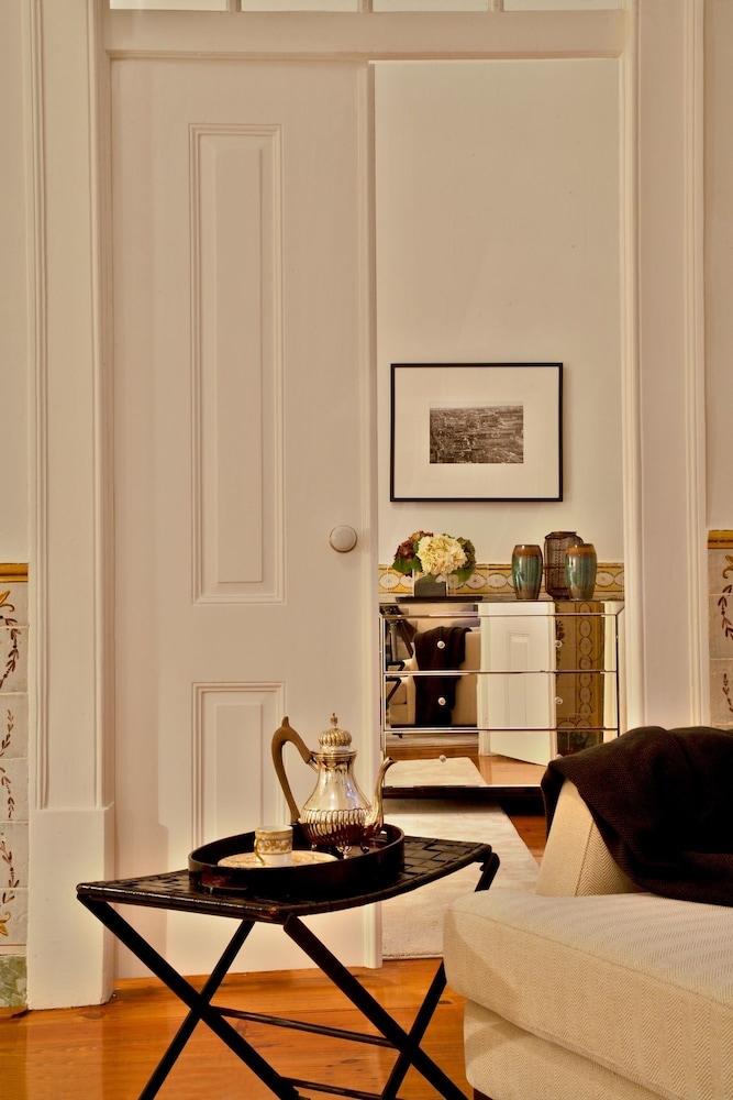 Baixa Apartments by linc