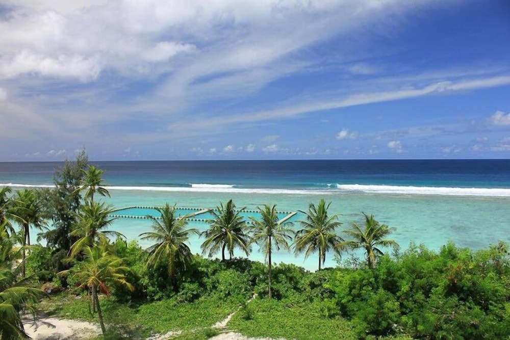 Eureka Serenity Athiri Inn