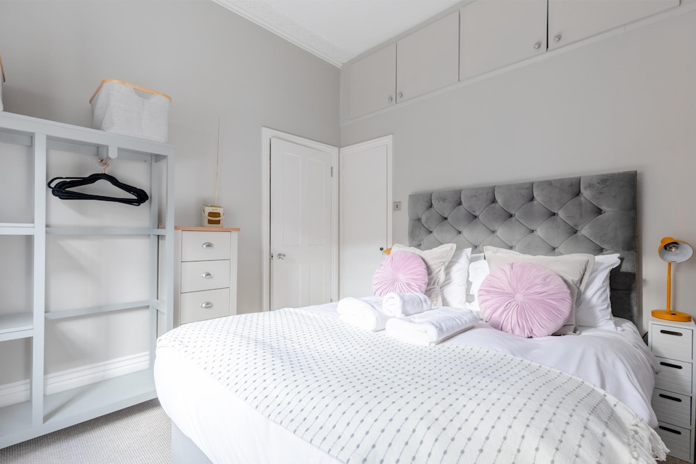 Vogue 1 Bedroom Pimlico Flat Near Victoria Station