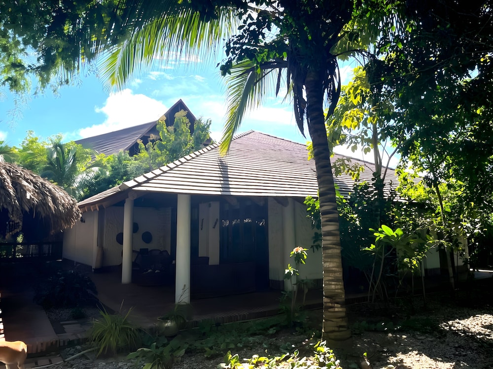 Mahanaim Beach House 20 min from CTG