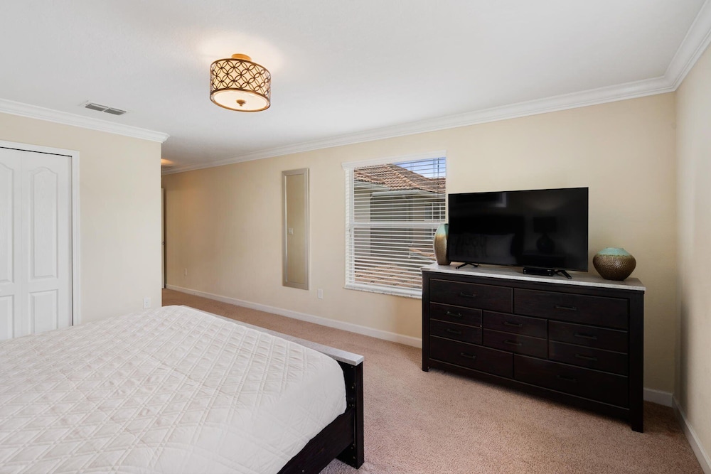 2995 Buccaneer Palm Road