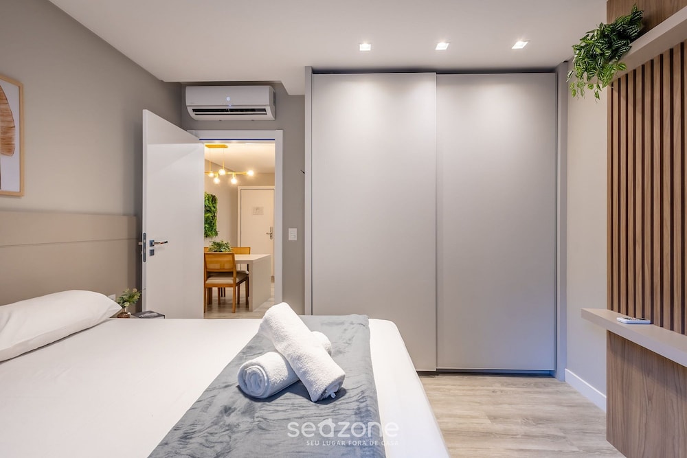 IFT - Ed. Infinity Tower Flat 350m From Meia Praia