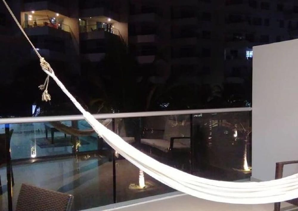 1ME2 Apartamento en Morros Frente al Mar view 4