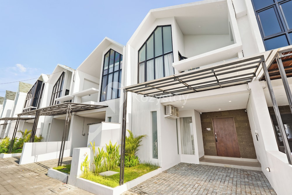 Manisha Villa by Kozystay - Seminyak