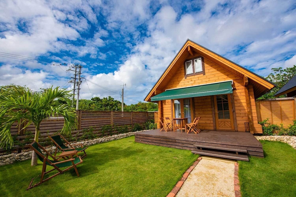 Logasis Ishigaki Nosoko Villa view 3