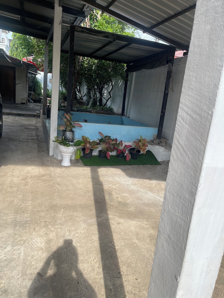 Home rama4 near bts thong lor