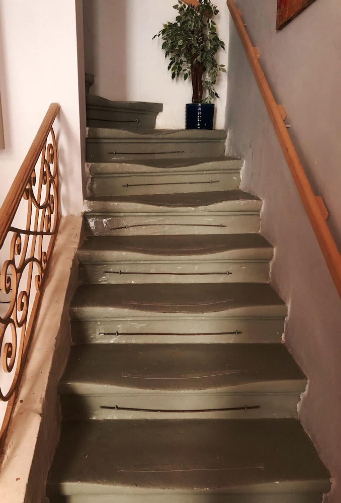 Lee's House Bed & Breakfast Sliema