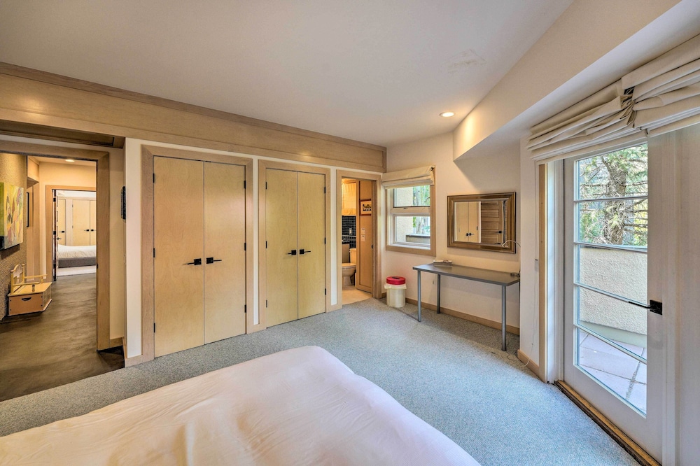 Luxe Ketchum Sanctuary - Walk to Sun Valley!