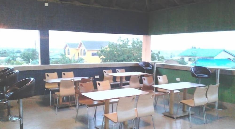 Ponderosa Travel Lodge