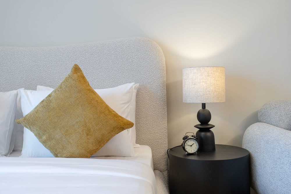Classic Flat in JVC That Sleeps 2