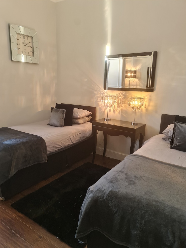 Hotel Robert The Bruce Apartment - Image 1