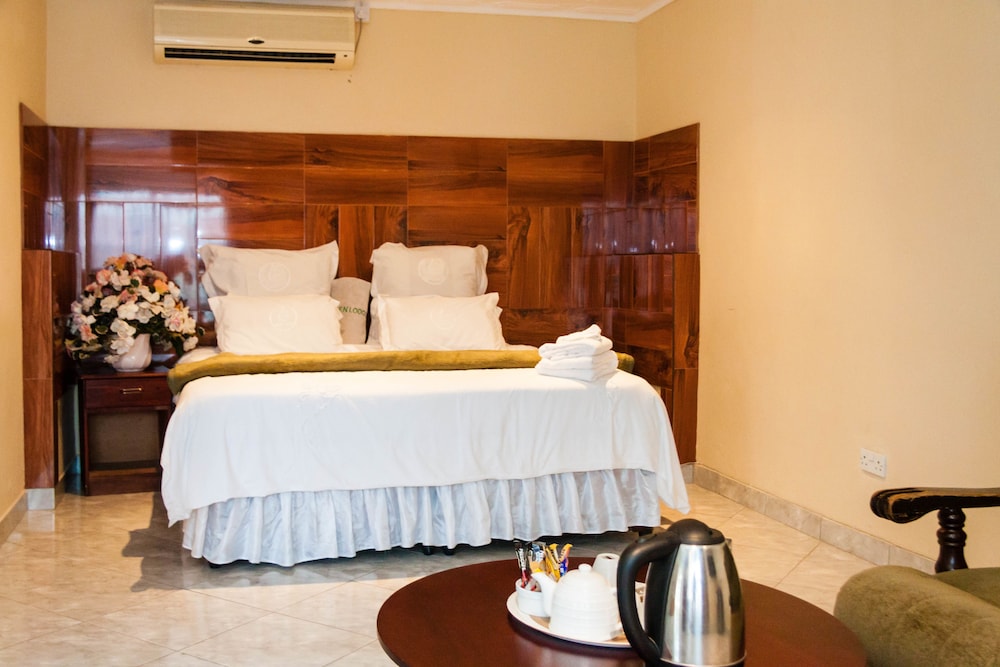 Glen Lodge & Tours