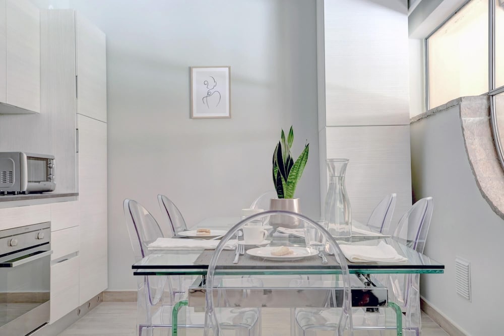 A1 Piazzetta Margutta - A1 - My Extra Home