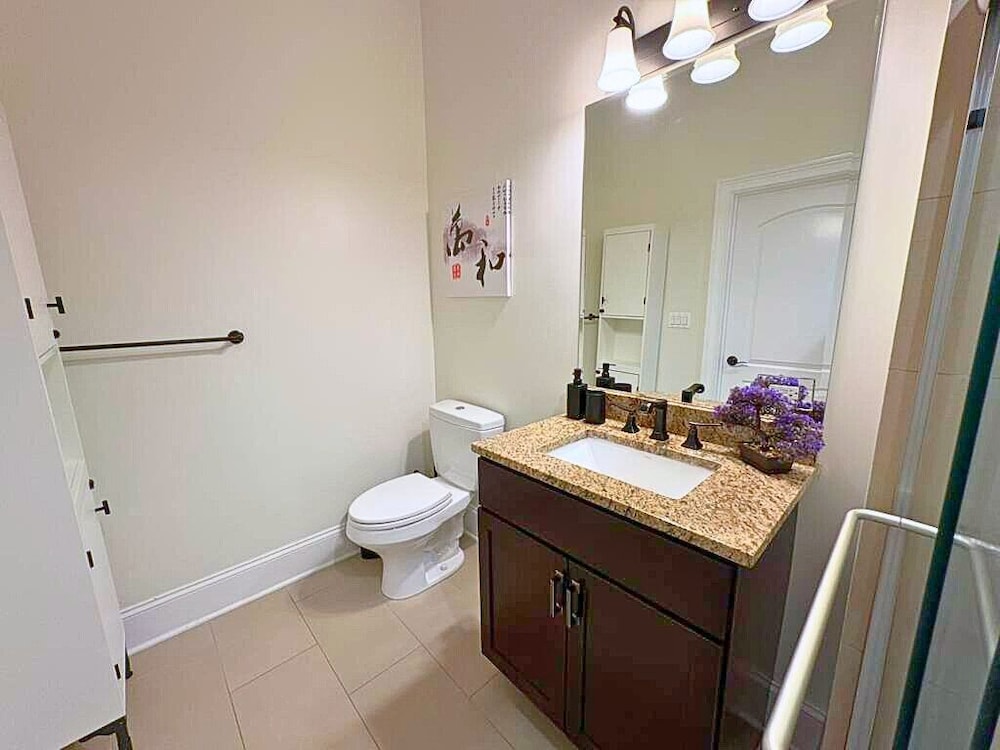 Well-Equipped 2BR - Greenbay 301