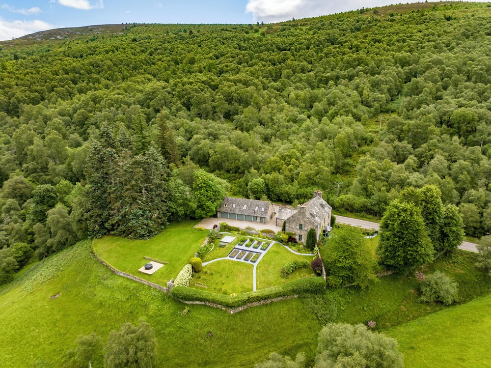 Old Manse of Craggan