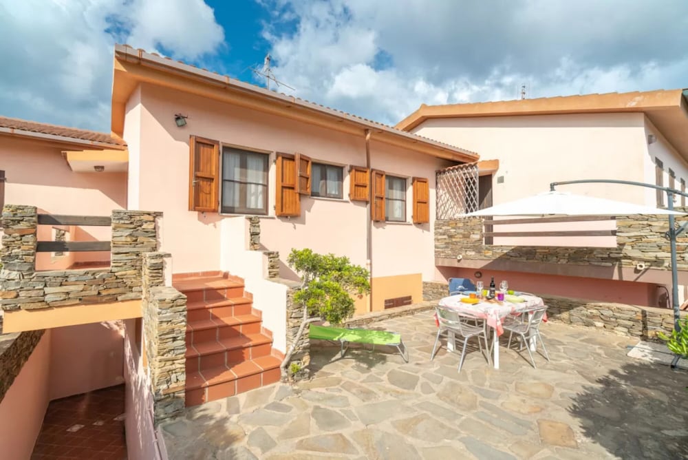Comfort and Privacy for 4 Guests