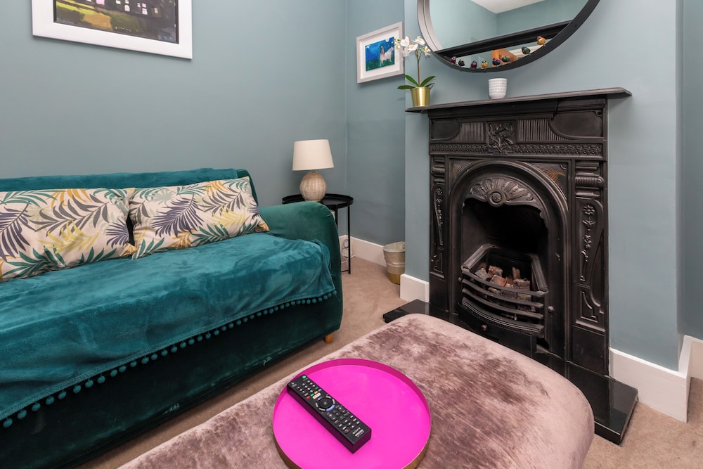 Beautiful & Cosy 2BD House - Southwark