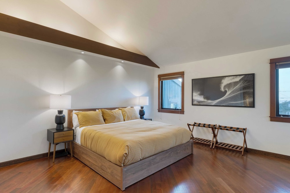 Half Block to Beach w/ Oceanview, Patio + Balcony The Shore Pine by Avantstay