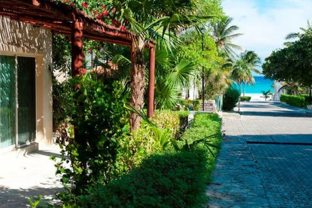 Villas Posada Xaguar by ChezPlaya