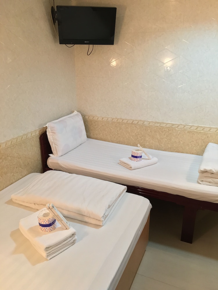 Everest Guest House