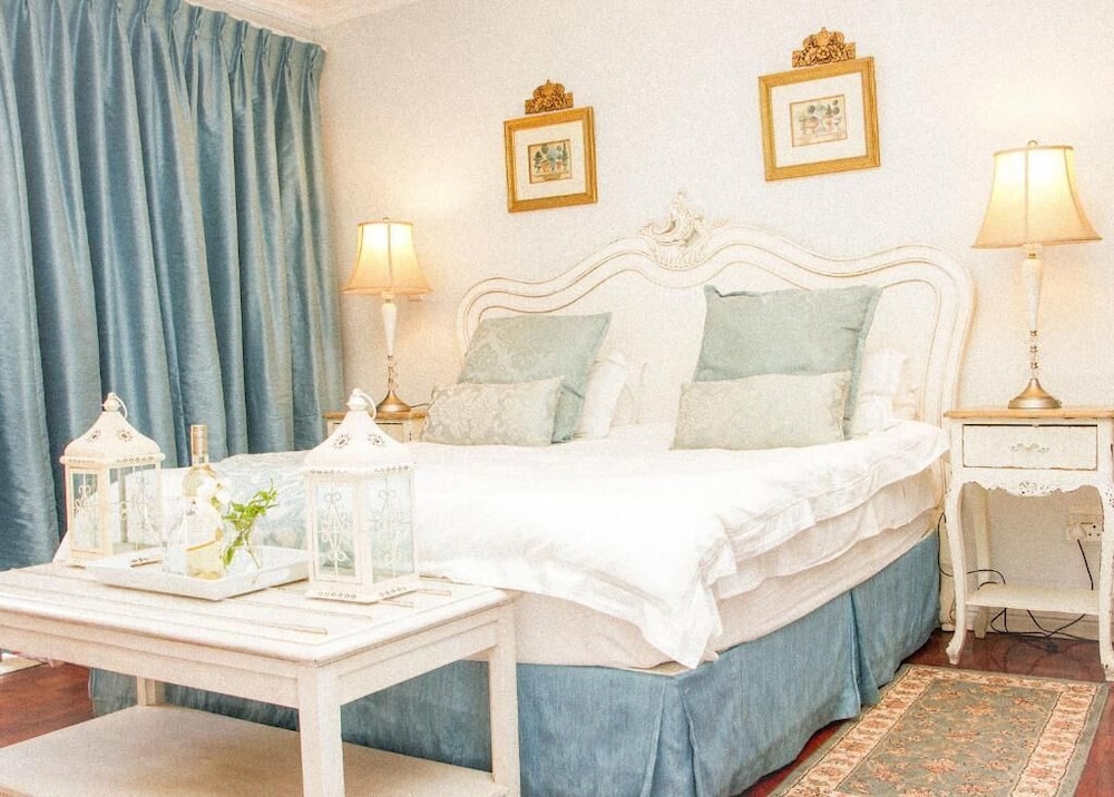 Amoris Guest House - Waterkloof Ridge