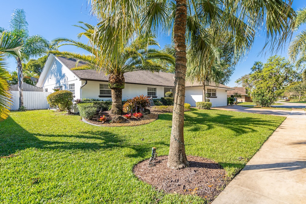 Deluxe 4BD Villa Paraiso W Heated Pool