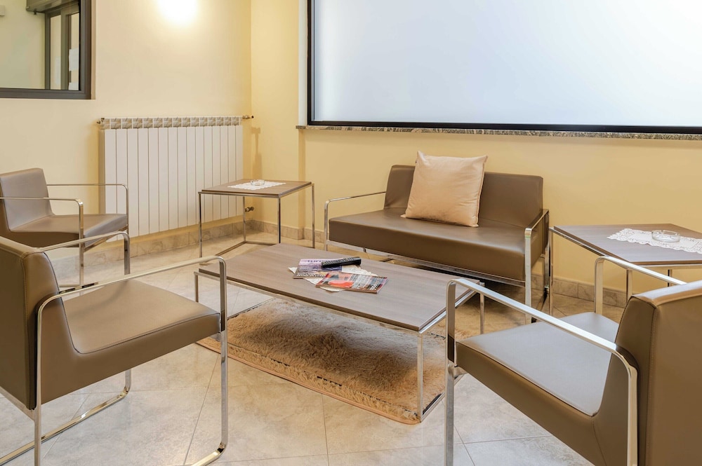 Hotel 3 Comfort and Serenity Heart of Ventimiglia photo 2