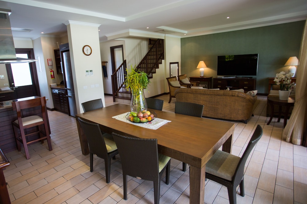 Spas Villas