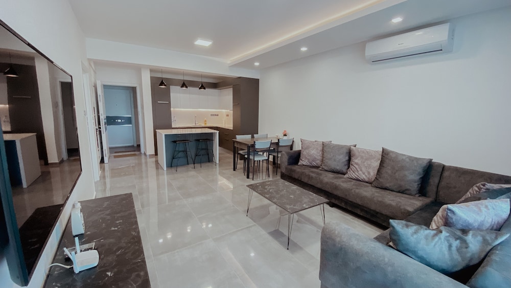 Luxury 2 Bedrooms in Iskele view 5