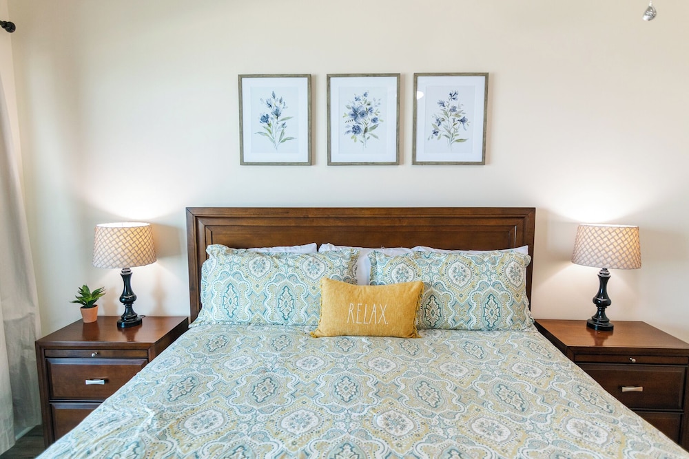 Beachview Condo in Legacy Tower 1 -603 - Fully Furnished 3 Bedroom 2 Bathroom