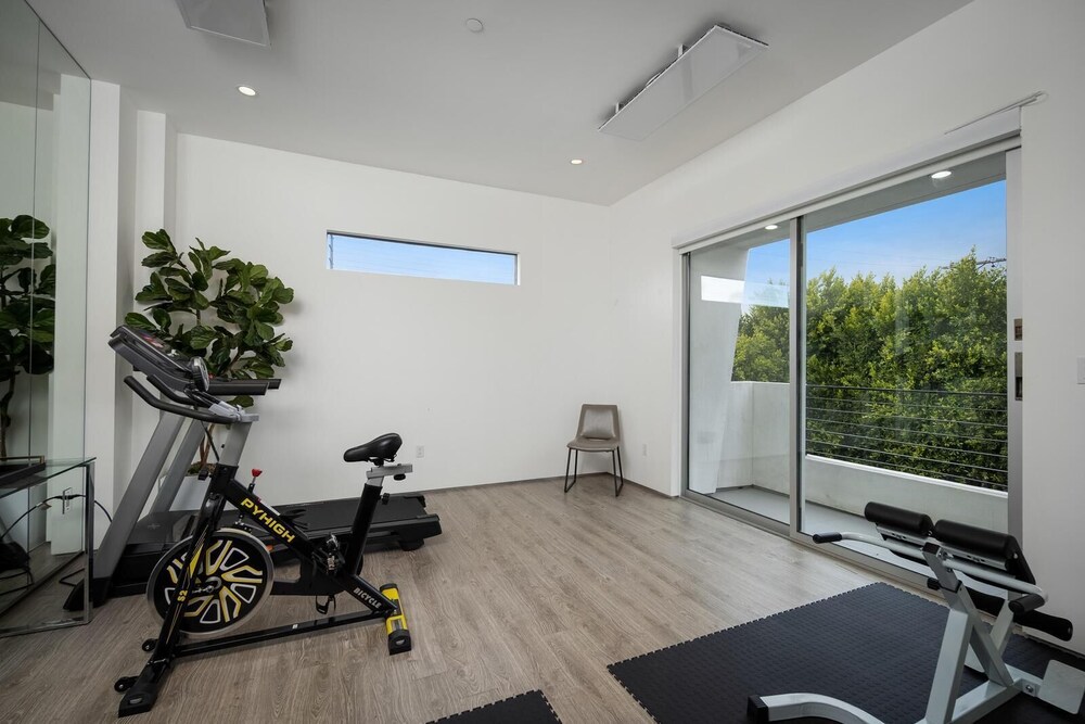 Alfred Villa - Image 3