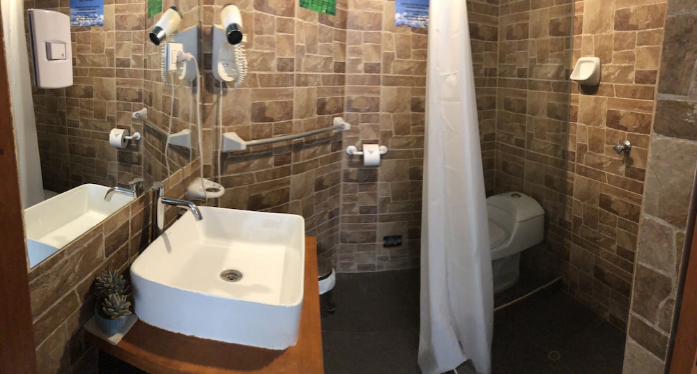 FroGuestHouse