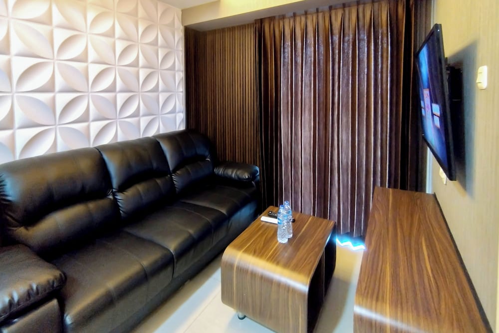 Cozy and Spacious 1BR at Anderson Supermall Mansion Apartment
