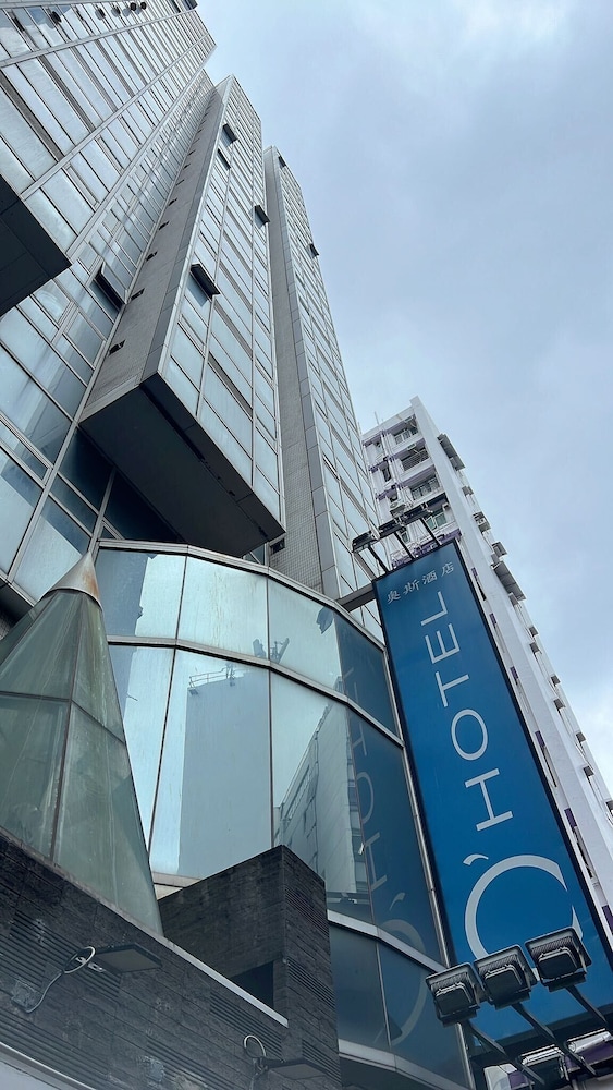 O Hotel 16