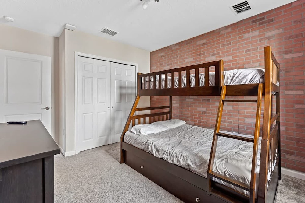 No Stairs 2BR Apartment at Champions Gate