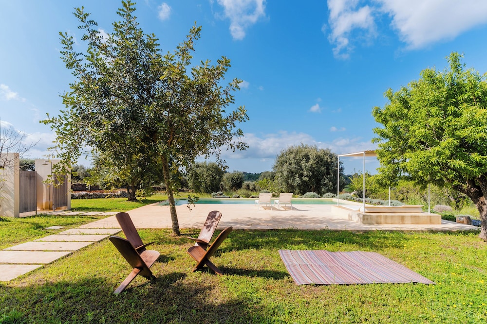 Ker Rail Villa with Pool by Wonderful Italy