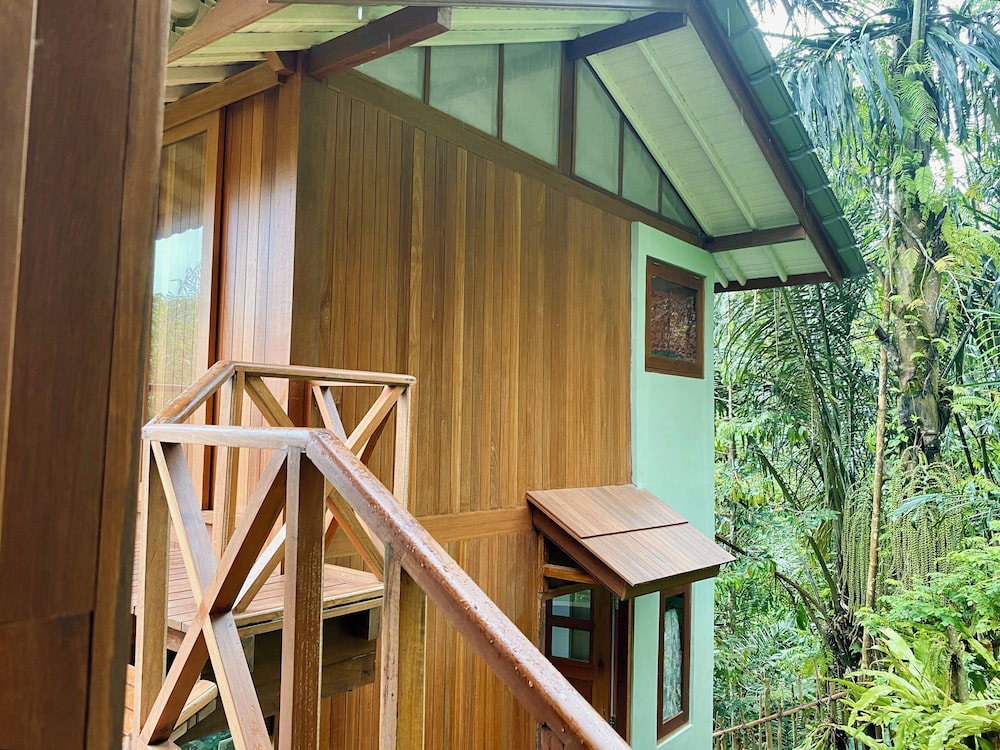 Hilltop Retreat Beneath Mt. Batukaru