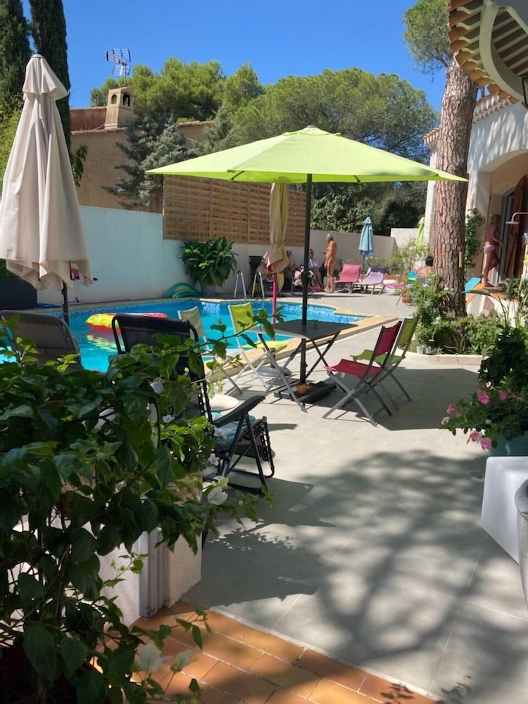 Maison d'hôtes naturiste Villa PaulAna photo 4