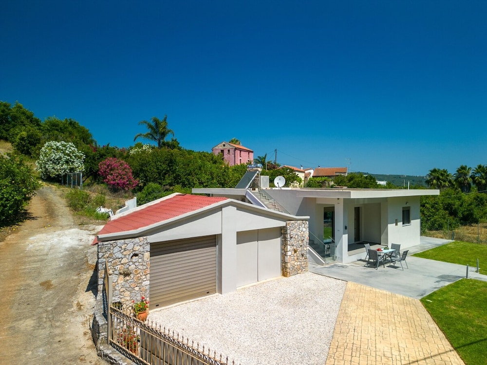 Villa Emily in Countryside