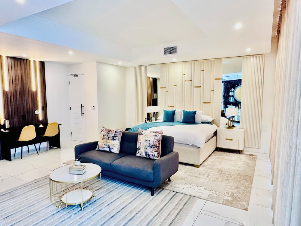 H & H Boutique and Spa