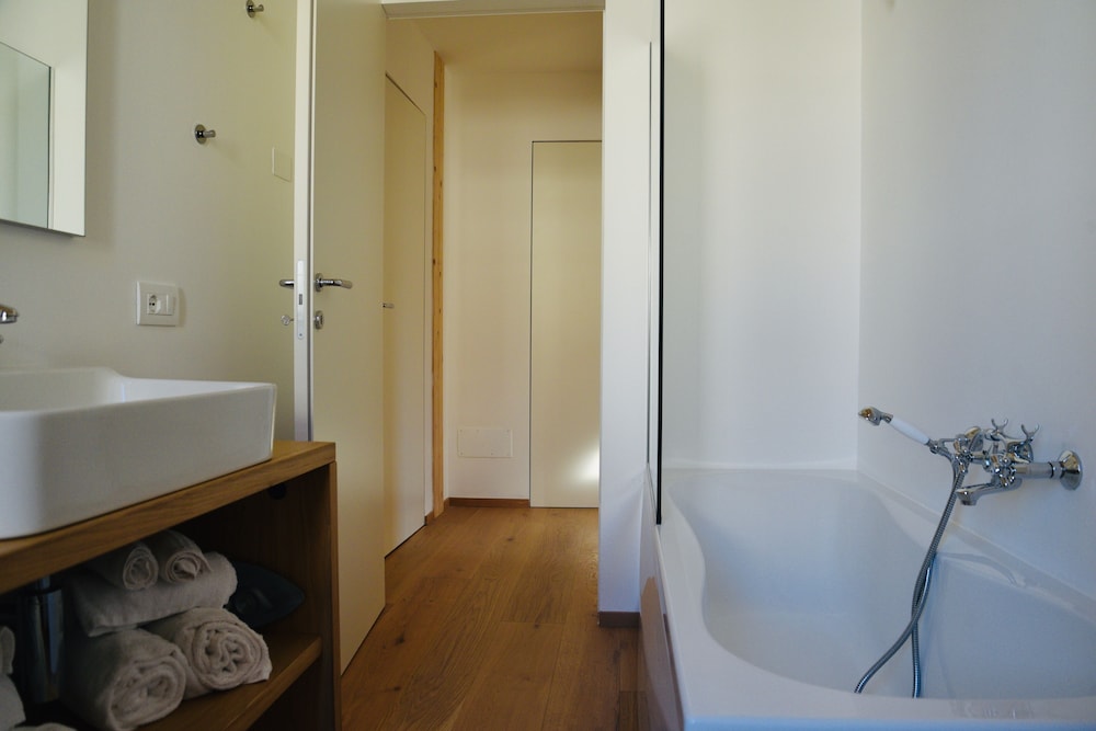 Nine Rooms Shared