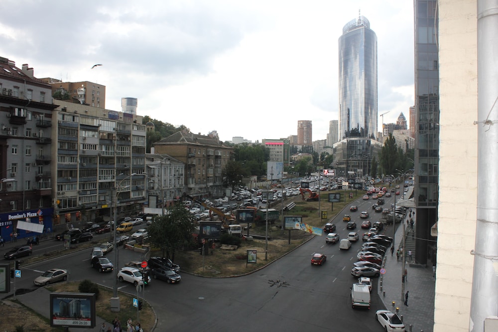 Kiev Accommodation Hotel Service
