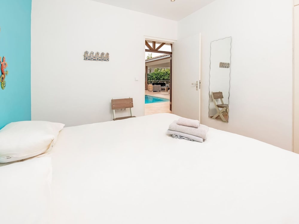 Holiday Villa at Jan Thielstrand in Willemstad