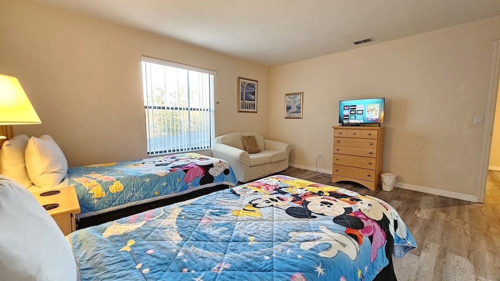 HG423SP 4 Bedroom villa in High grove 4 Home