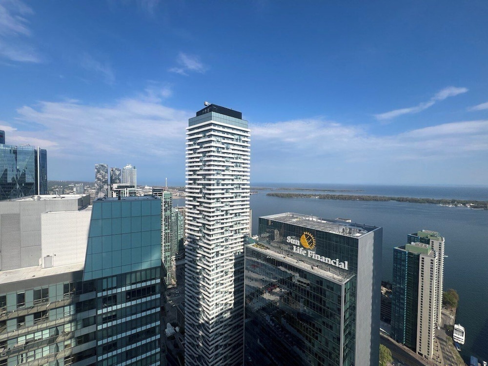 Elite Urban Lodgings