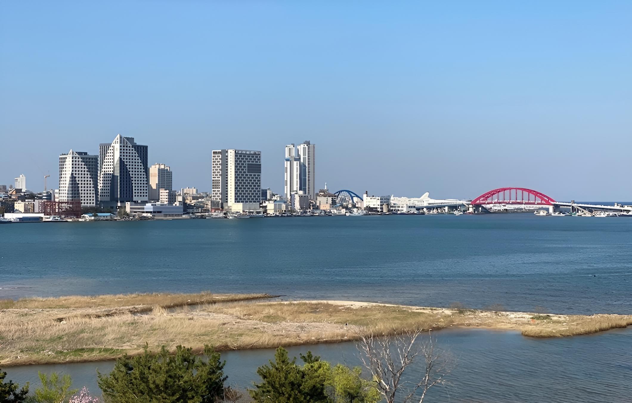 Sokcho Dragonfly Hotel view 5