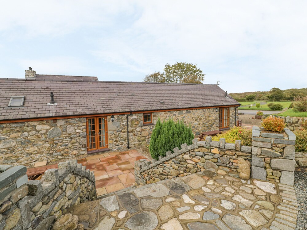 Lily Cottage